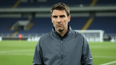 L'AJA, lanterne rouge de Ligue 1 avec 0 point et 11 buts encaissés en 3 matches, voit la pression monter sur son...